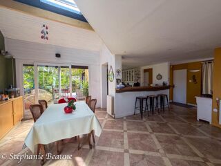  Maison à vendre 9 pièces 189 m²