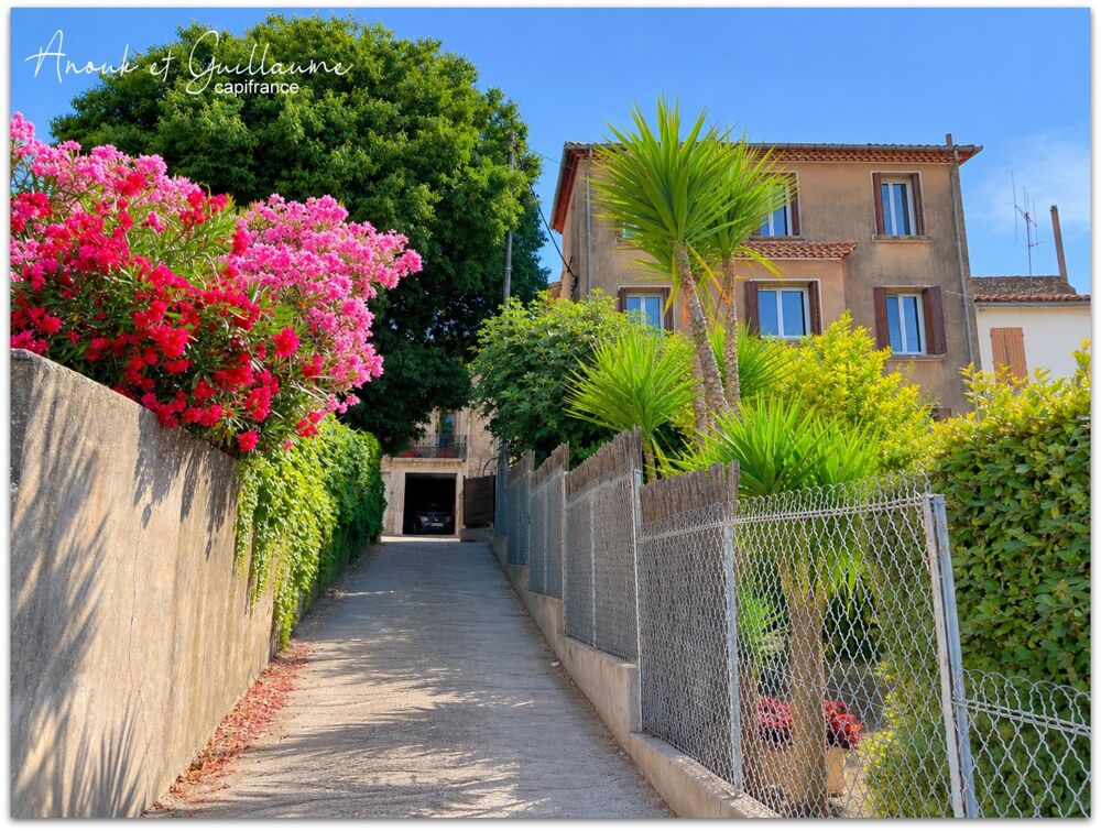 Exclusivité - Maison de village de 120m² habitable environ 5 pièces avec terrasse  Aspiran (34800)
