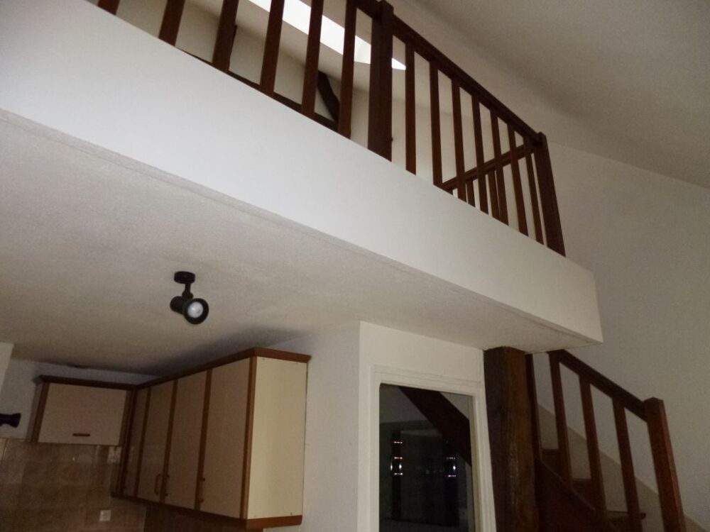 CENTRE VILLE / GODRANS : T1 bis en duplex