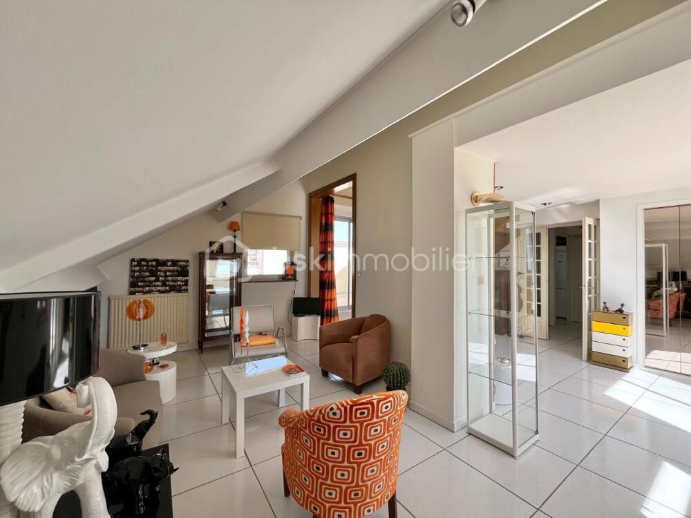 DIJON Montchapet : Dernier étage/terrasse appartement duplex 64m² - 1 chambre avec piscine et garage