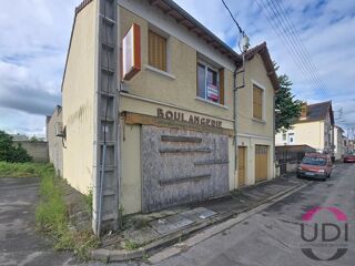 Maison 5 pièces 450 m² · à Montlucon · 450 m² · 39 000 €