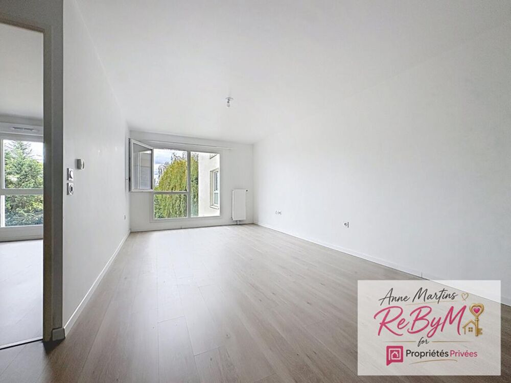 VILLEPINTE - APPARTEMENT 2 PIÈCES RÉCENT AVEC PARKING - DPE C