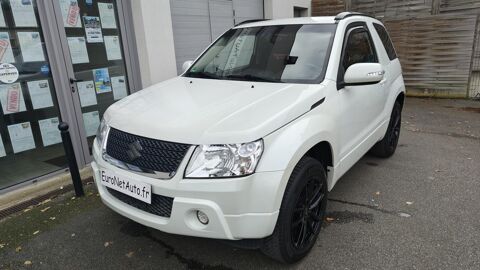 Suzuki Grand Vitara 2,4 CONFORT 166CV BVA 4X4 CRIT'AIR 1 3P 2011 occasion Maisse 91720