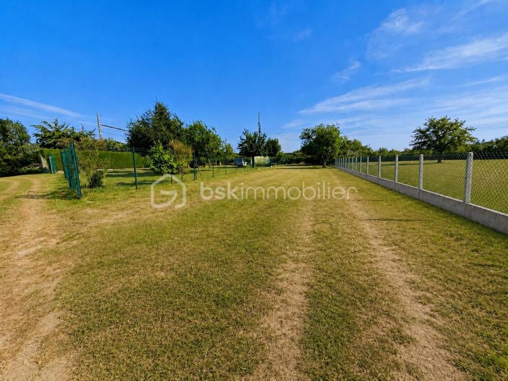Vente Terrain Terrain à bâtir de 530 m² – Gare SNCF d'Épernon à 1,6 km Epernon
