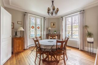  Propri�t�/ch�teau � vendre 7 pi�ces 170 m�