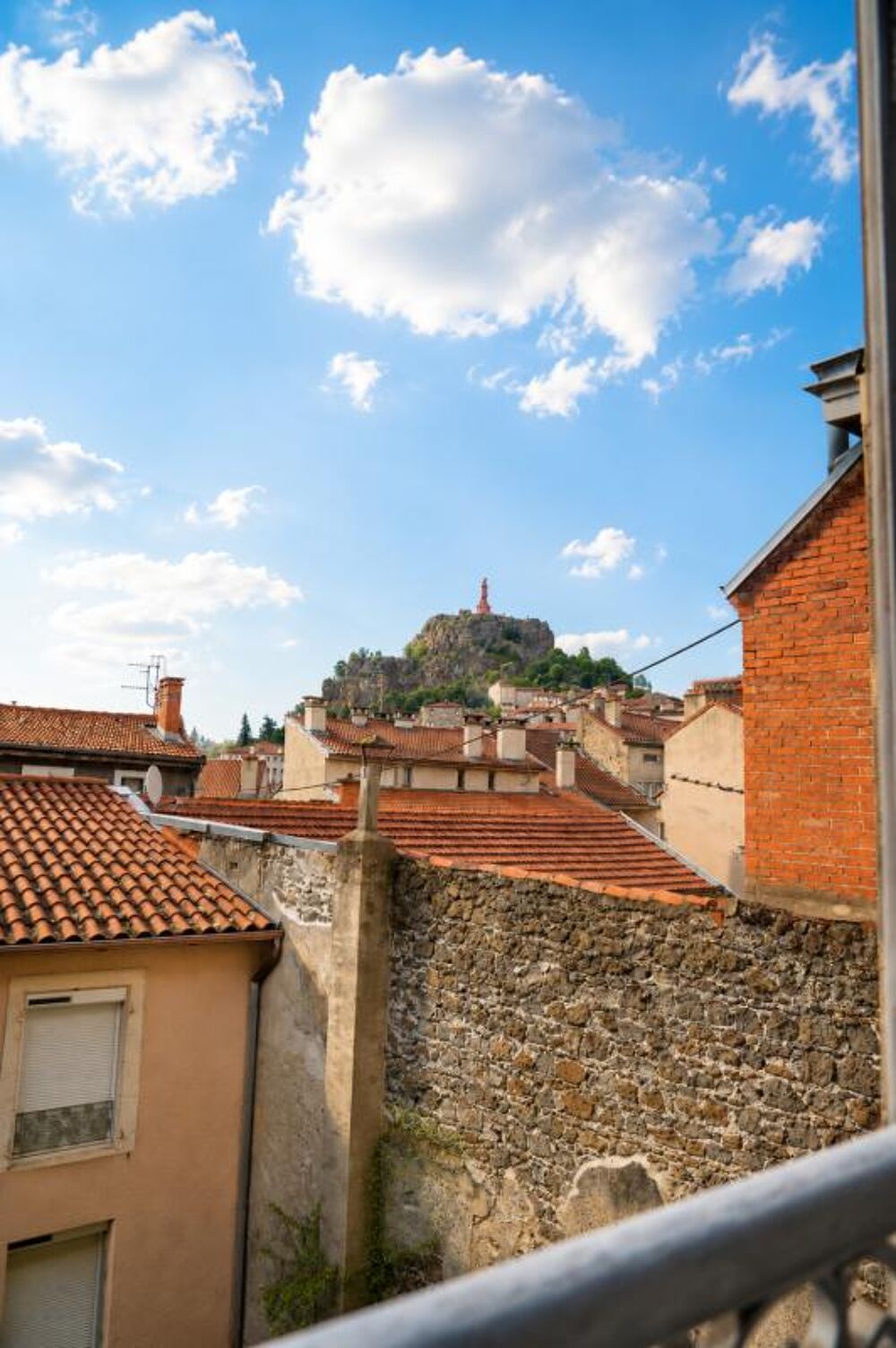 Vente Appartement Appartement de caractère avec vue dégagée – Centre du Puy Le puy en velay