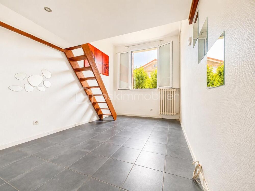 ? Coup de coeur au centre historique - T1 Environnement paisible et végétalisé? - Superficie : 22,18 m²