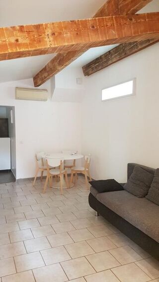  Appartement à louer 1 pièce 28 m²