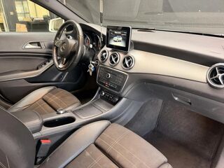 Classe GLA 180 (156.942) Inspiration 2017 occasion 73000 Chambery