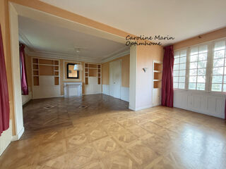  Maison à vendre 10 pièces 216 m²
