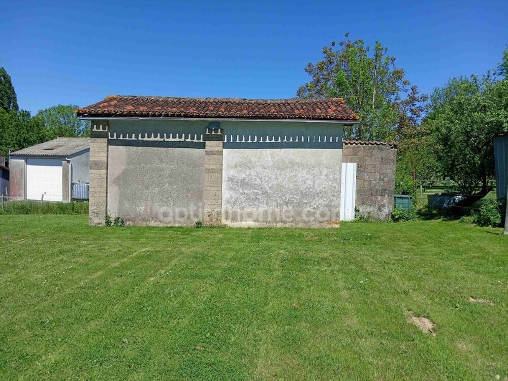 Vente Terrain Terrain 85200 Mervent - 10 km de Fontenay-le-Comte, au calme, proche for�t Mervent
