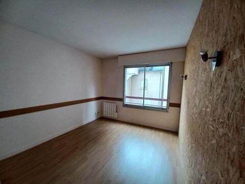  Appartement � louer 3 pi�ces 79 m�