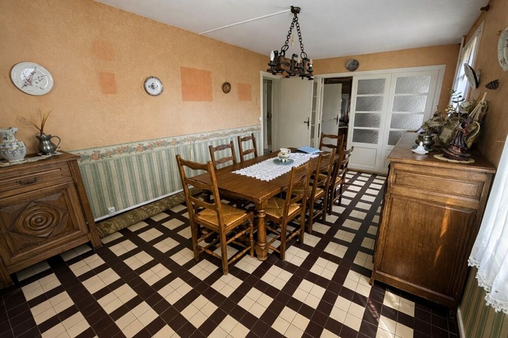 Vente Maison Maison à vendre 6 pièces SAINT JUST EN CHAUSSEE (60) Saint just en chaussee
