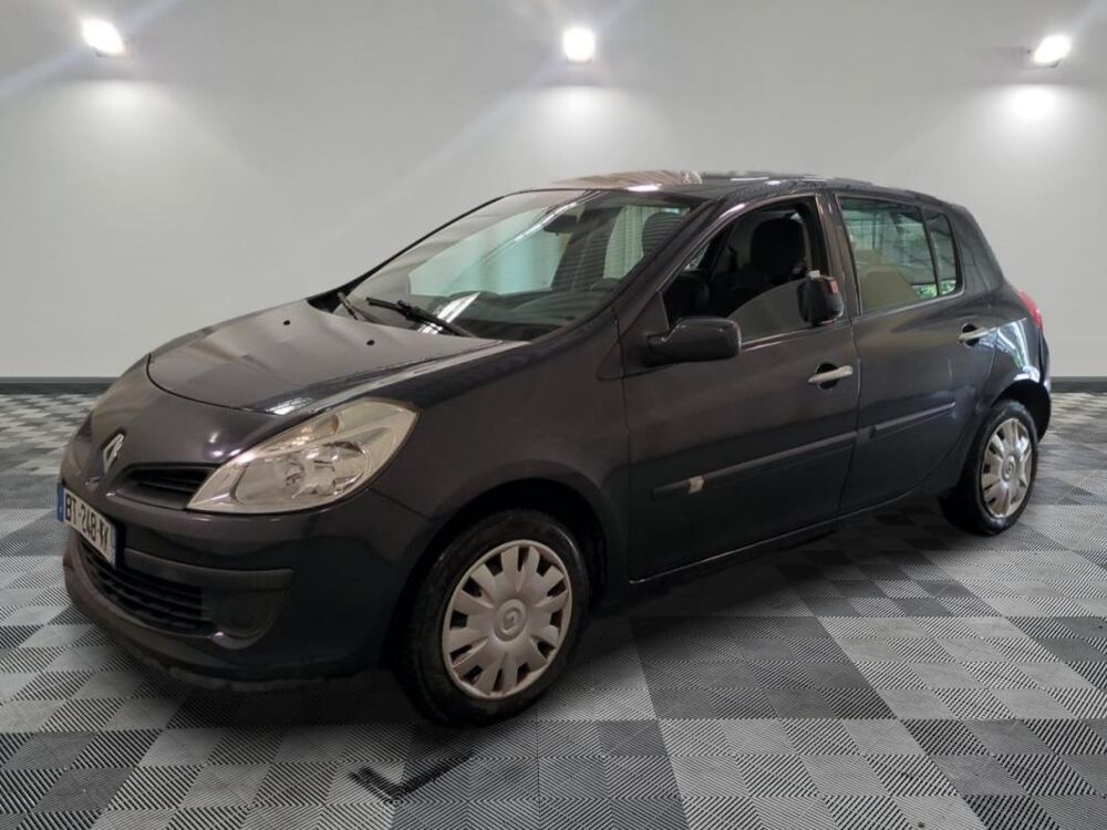 Clio 1,2 EXTREME 16V 80CV 2008 occasion 13510 &Eacute;guilles