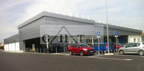   LOUER  LOCAL COMMERCIAL  MAREUIL-LS-MEAUX DE 1700M 