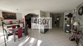  Appartement  vendre 4 pices 82 m