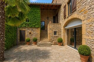  Maison à vendre 6 pièces 245 m²