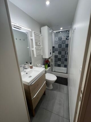  Appartement à louer 1 pièce 35 m²