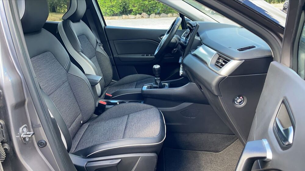 Captur II 1.3 TCe 140 MildHybrid EDC7 Techno 2023 occasion 83600 Frejus
