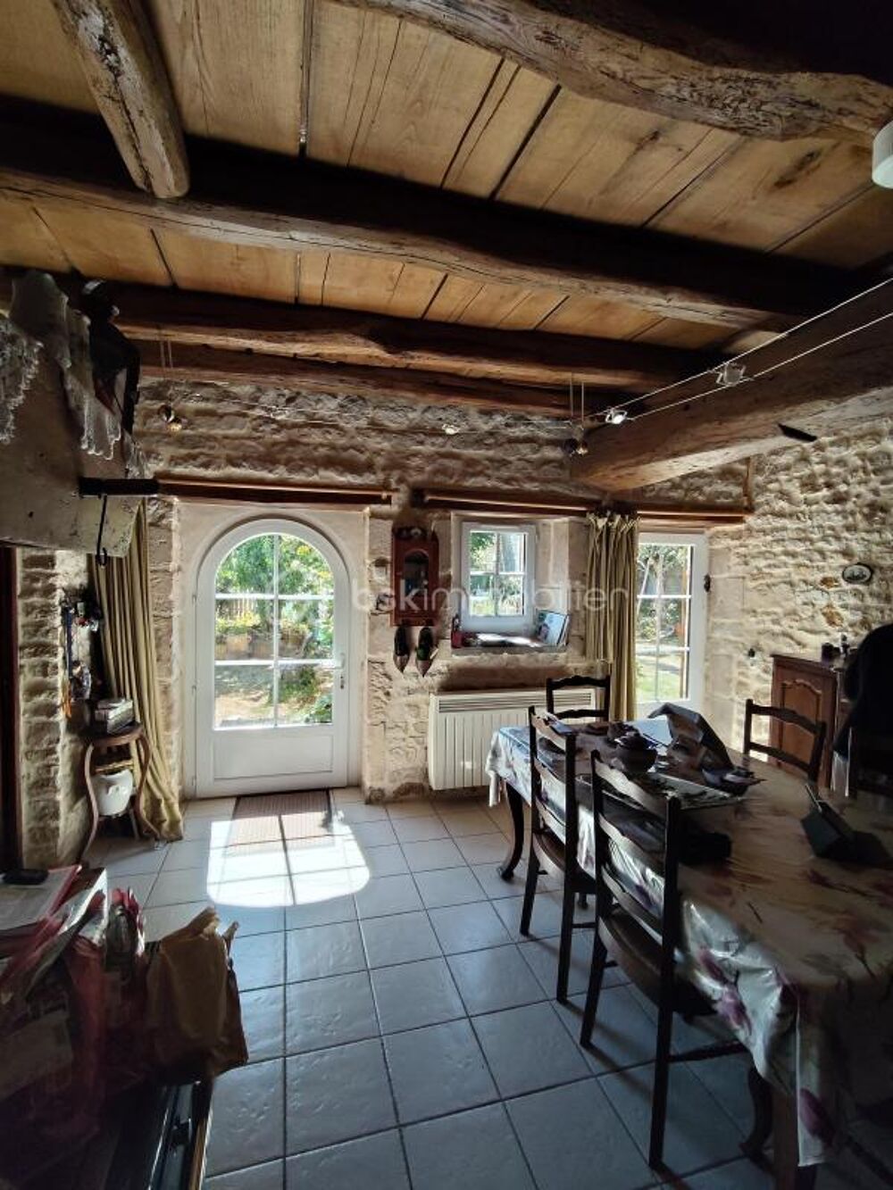 Vente Maison Maison ancienne avec pleins de charme entre pierres et poutres Chef boutonne