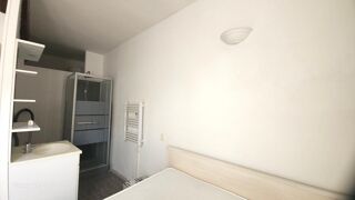  Appartement à louer 2 pièces 33 m²