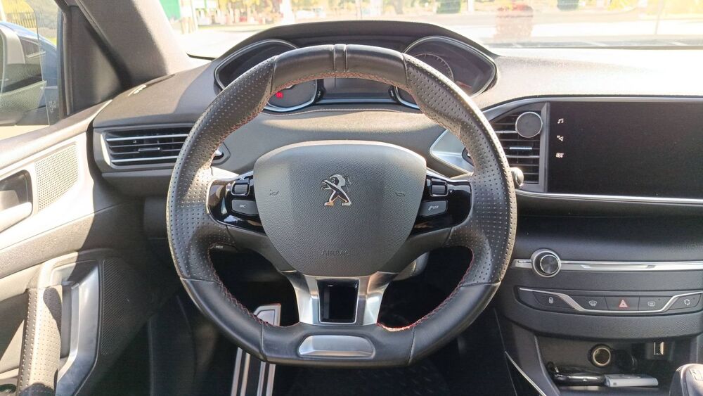 308 SW II 1.5 BlueHDi 130 GT-Line - Entretien constructeur 2019 occasion 33600 Pessac