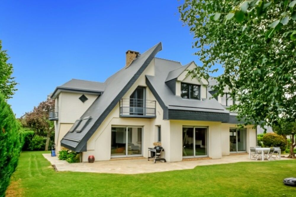MESNIL ESNARD MAISON CONTEMPORAINE 242 M2