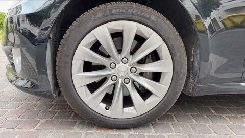 Model S AWD 100 kWh Dual Motor Long Range - Premi&egrave;re main Automatiqu 2018 occasion 92800 Puteaux
