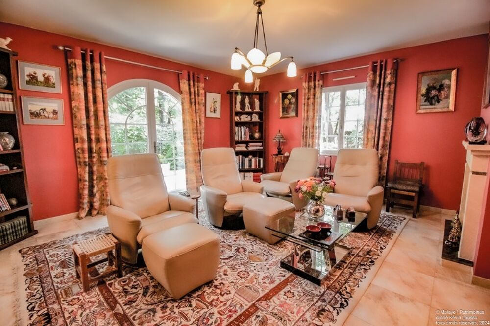 Vente Villa Une maison de Maître contemporaine à Candresse avec dépendances et son jardin de 2500m2 arboré Candresse