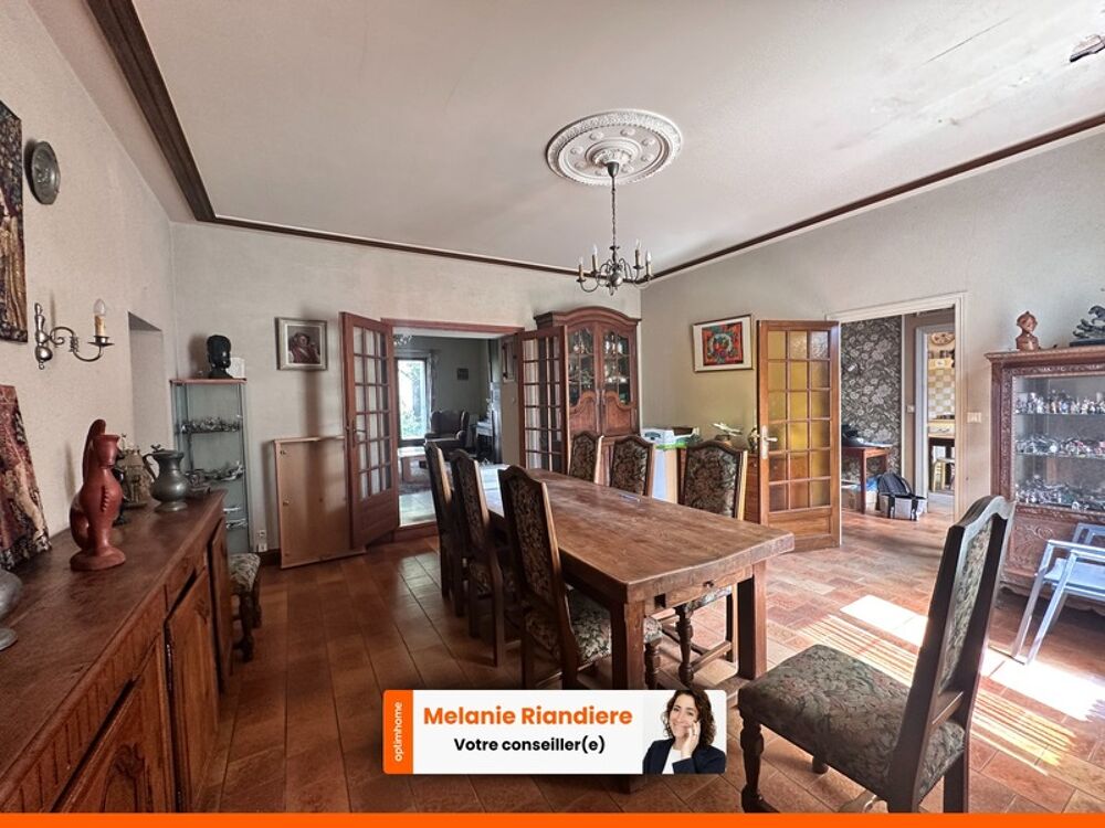Vente Maison Maison de caractère 227m² - 6 chambres - Fort potentiel avec dépendance - LA FLÈCHE La fleche