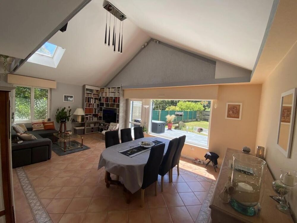 Vente Maison Maison de charme avec locatifs 206 m² de plain-pied – St Nol Saint nolff