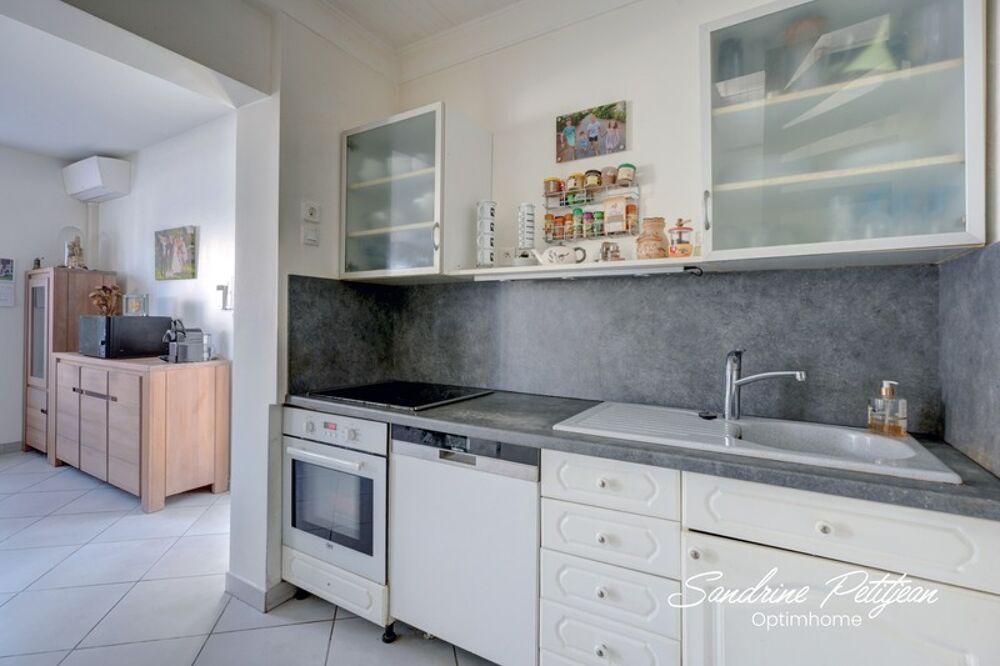 Vente Maison Maison à vendre 94 m² - 5 pièces - parcelle 469 m² - Vaulx en Velin Secteur Rize Vaulx en velin