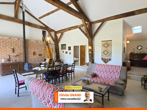   MAISON EN PIERRE RENOVEE 7P + JARDIN - ENVIRONNEMENT CAMPAGNE - PROCHE MONTS DE BLOND Maison - 7 pi�ce(s) - 177 m�