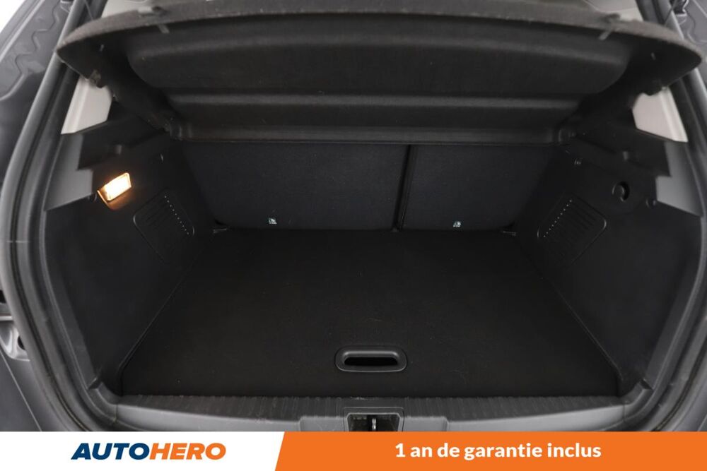 Captur 1.2 TCe Energy Initiale Paris EDC 120 ch 2017 occasion 92130 Issy-les-Moulineaux