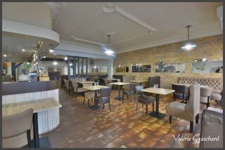  Immeuble � vendre 654 m�