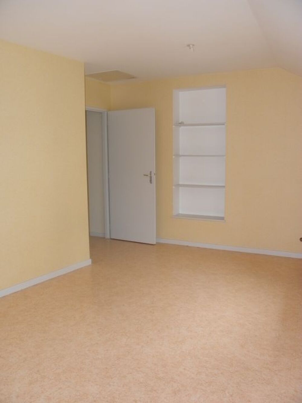 Location Appartement Appartement de 112m2 à louer sur Goussaincourt Goussaincourt