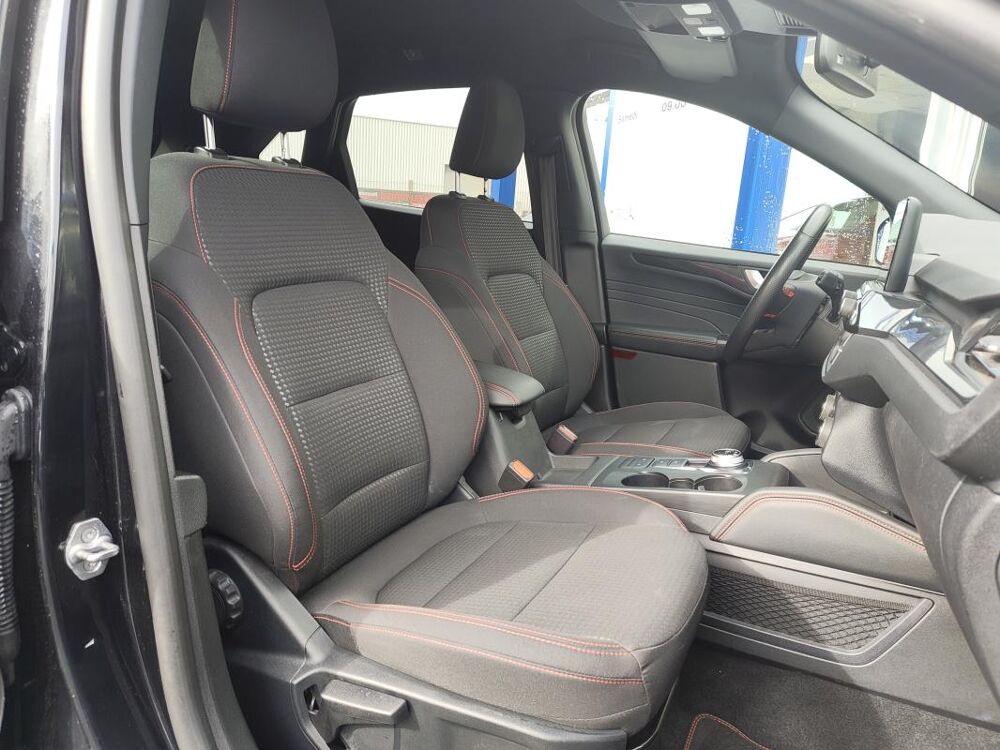 Kuga 2.5 FLEXIFUEL 190ch POWERSHIFT 4X4 FHEV 2022 occasion 14160 Dives Sur Mer