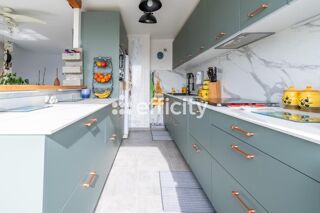  Appartement � vendre 5 pi�ces 102 m�