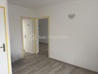   A LOUER : BUREAU OU LOCAL COMMERCIAL INDEPENDANT 40 M² Flines lez raches