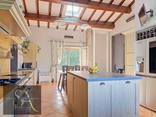  Proprit/chteau  vendre 10 pices 377 m