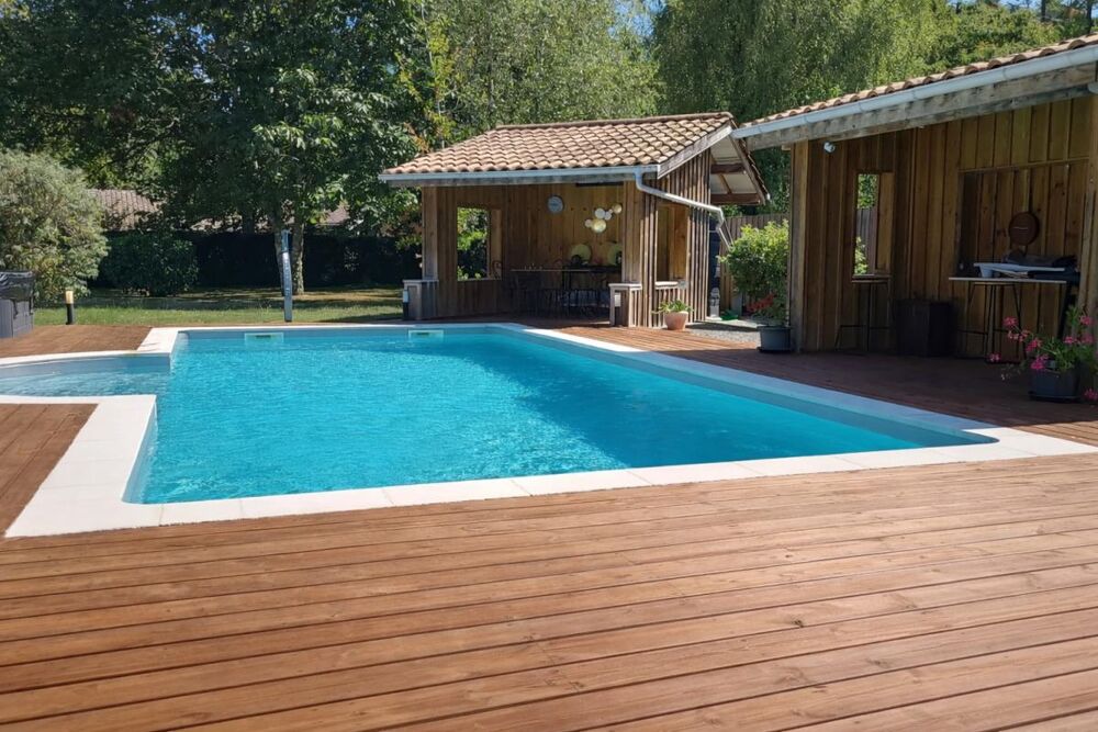MAISON AVEC GARAGE 4CH + BUREAU + DOUBLE GARAGE + PISCINE