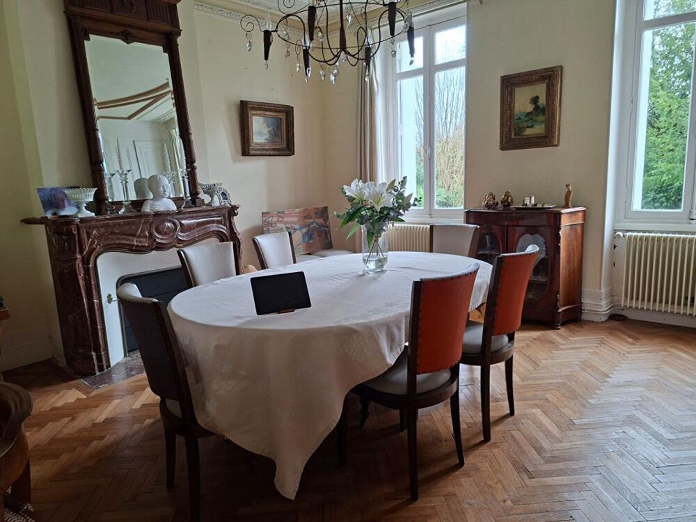 à vendre  Propriété/château Saint-Laurent-Médoc (33112)
