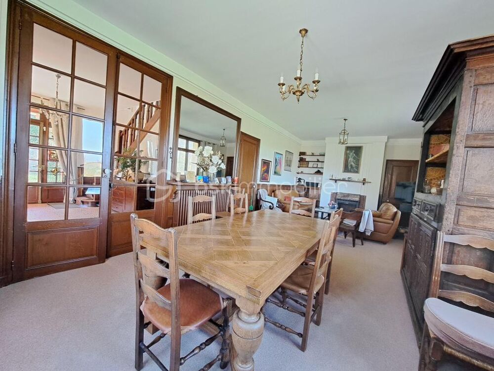 à vendre  Propriété/château Berville (95810)
