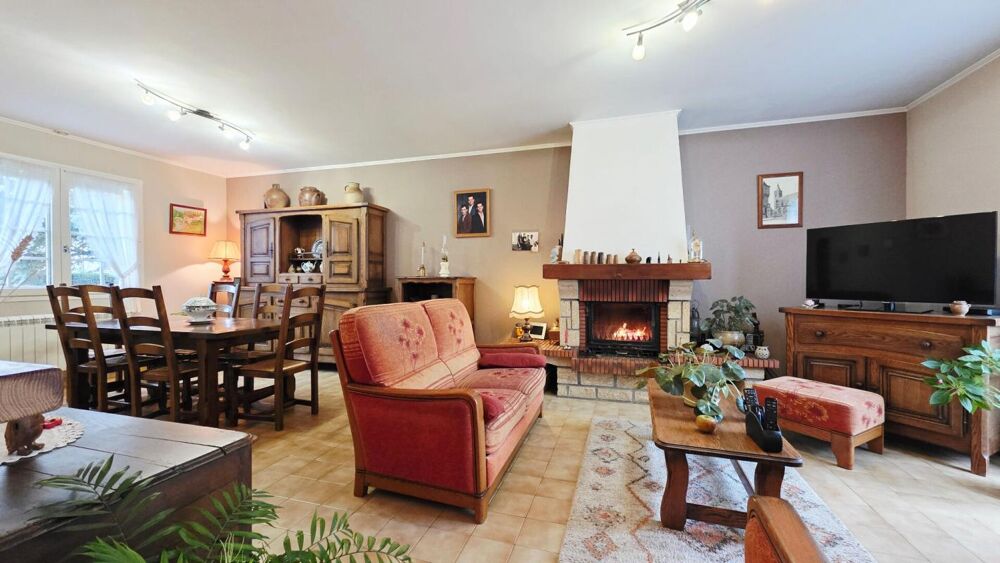 Vente Maison MARMAGNE MASION DE PLAIN PIED 4 PIECES 3 CHAMBRES JARDIN Marmagne