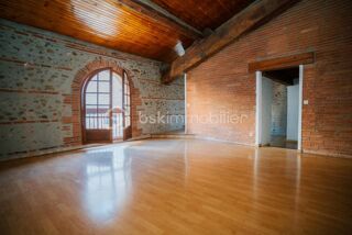  Immeuble  vendre 6 pices 270 m