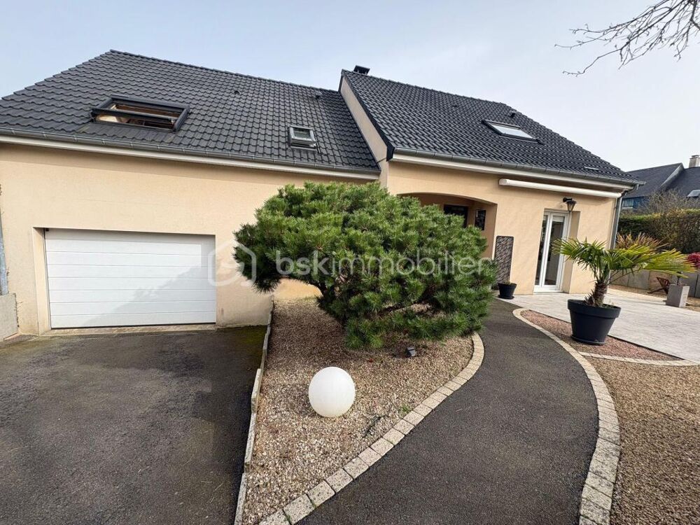 MAISON 136 M2