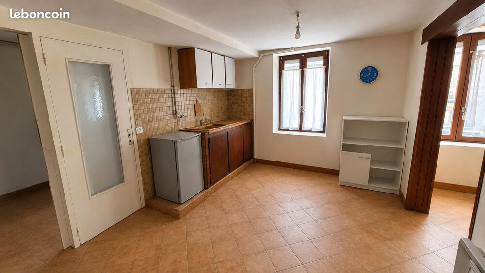 Vente Immeuble Immeuble Louplande 6 pièce(s) 185 m2 Louplande