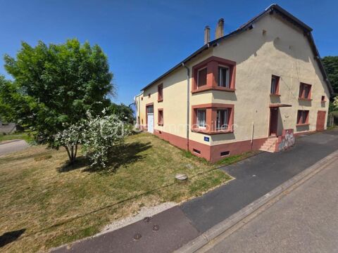   Corps de ferme de 182 m² avec parcelle constructible de 10 ares Maison - 7 pièce(s) - 181 m²