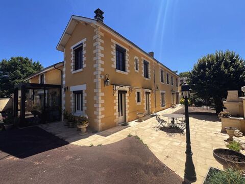   Maison Saint Pierre De Cole 13 pièce(s) 400 m2 Maison - 13 pièce(s) - 400 m²