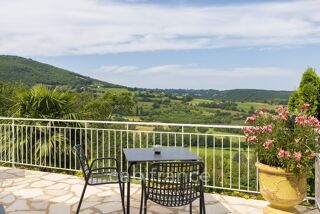  Propri�t�/ch�teau � vendre 10 pi�ces 315 m�